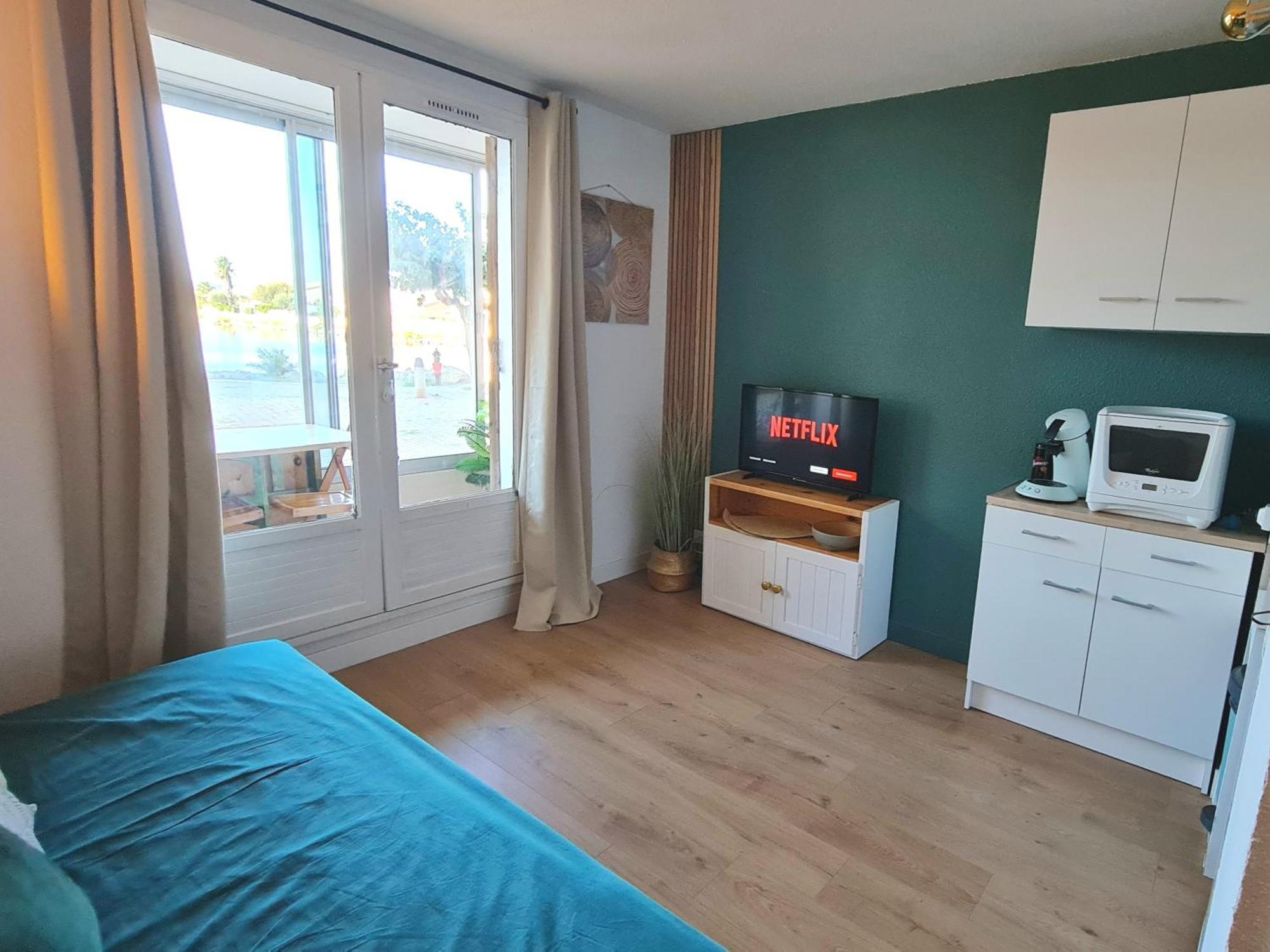 Splendide Appartement Golden House Vue Lac Et Montagne Port-la-Nouvelle Εξωτερικό φωτογραφία